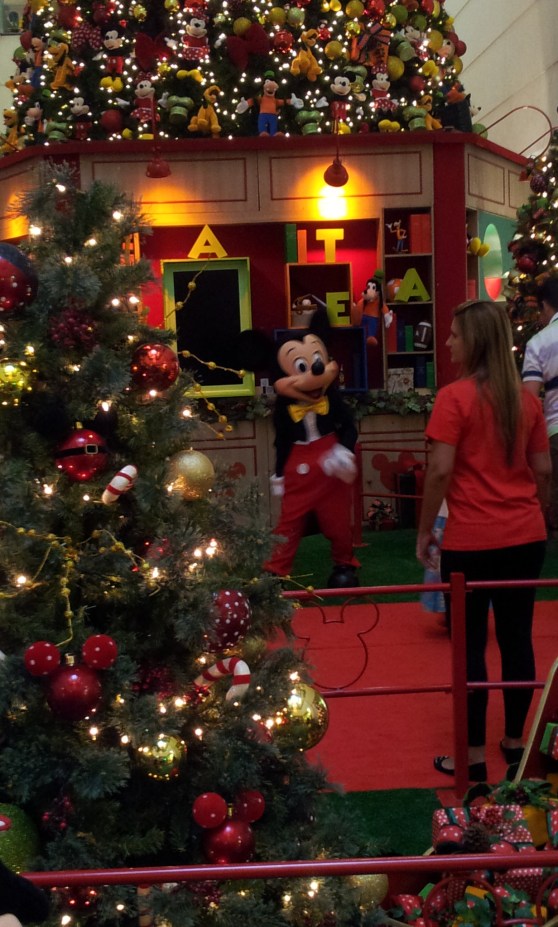 Encontro mágico de Mickey e Mundo Pauta (Foto: Rafael Junqueira/Mundo Pauta) Encontro mágico de Mickey e Mundo Pauta (Foto: Rafael Junqueira/Mundo Pauta)