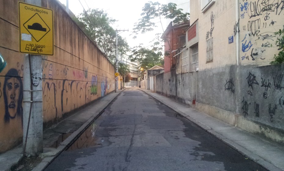 Rua Dulce próximo ao ex-walmart - Tijuca (Foto: Rafael Junqueira/ Mundo Pauta)